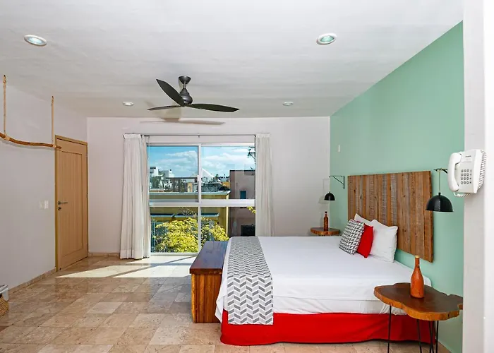 Koox Downtown Family Boutique 4*