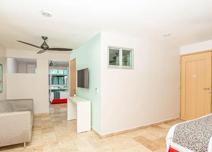 Koox Downtown Family Boutique 4*