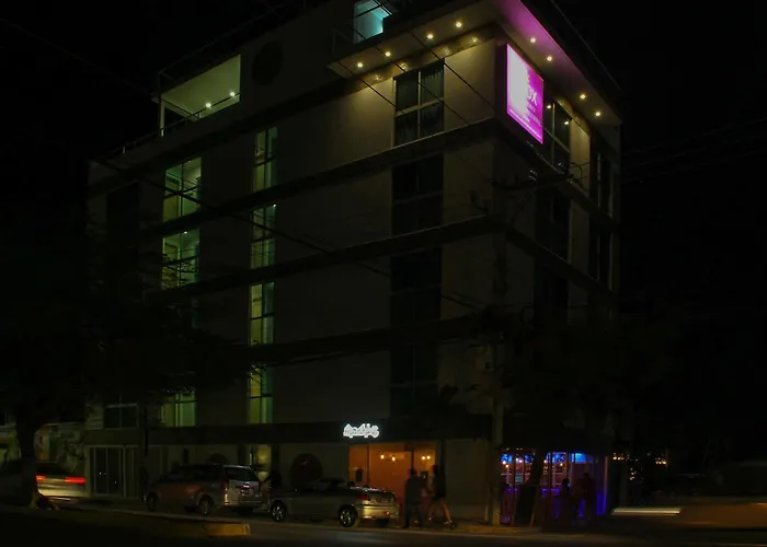 Koox Downtown Family Boutique Hotel 4*